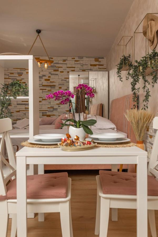 Piccola Villa Adriatic With A Swimming Pool, Grill, Children Playground Opatija Ičići Buitenkant foto